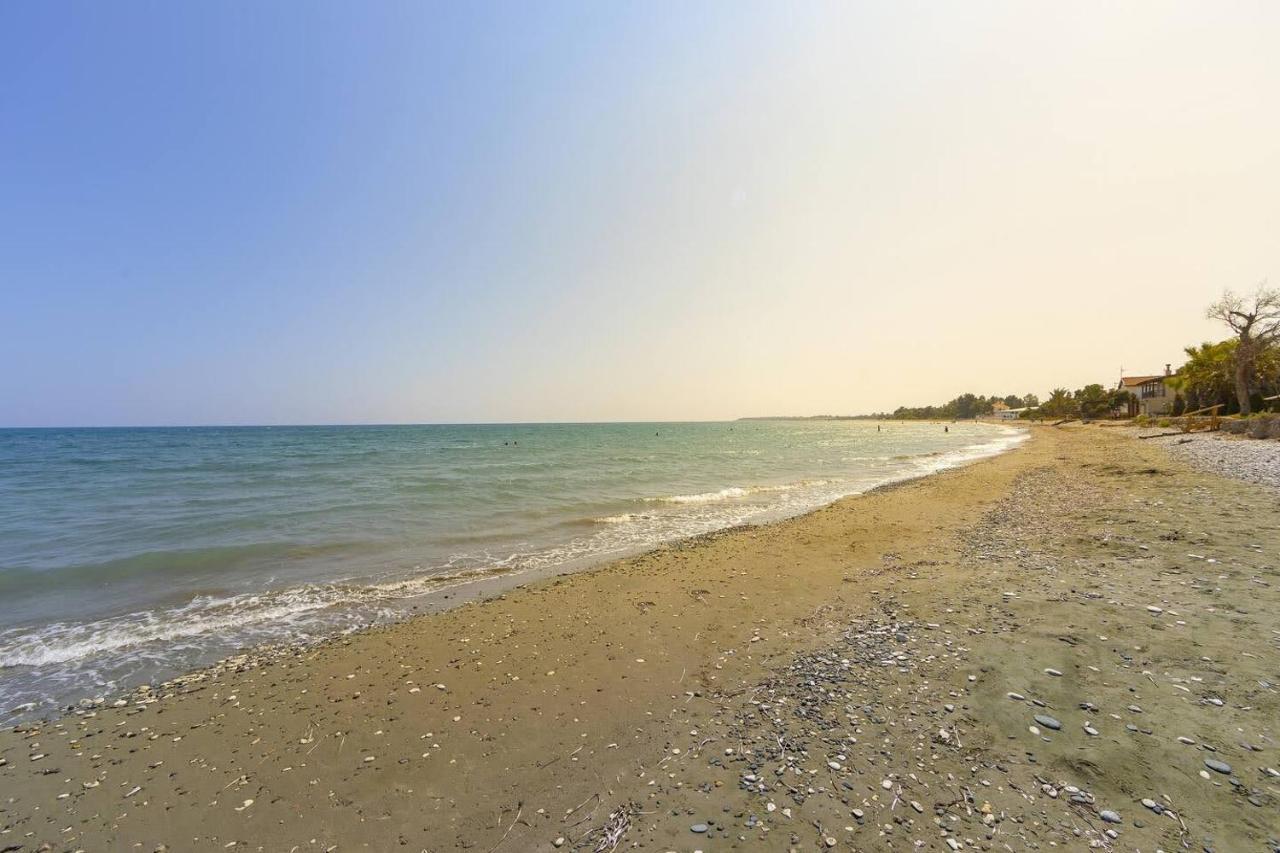 Beachfront Villa Carpe Diem Kiti Buitenkant foto