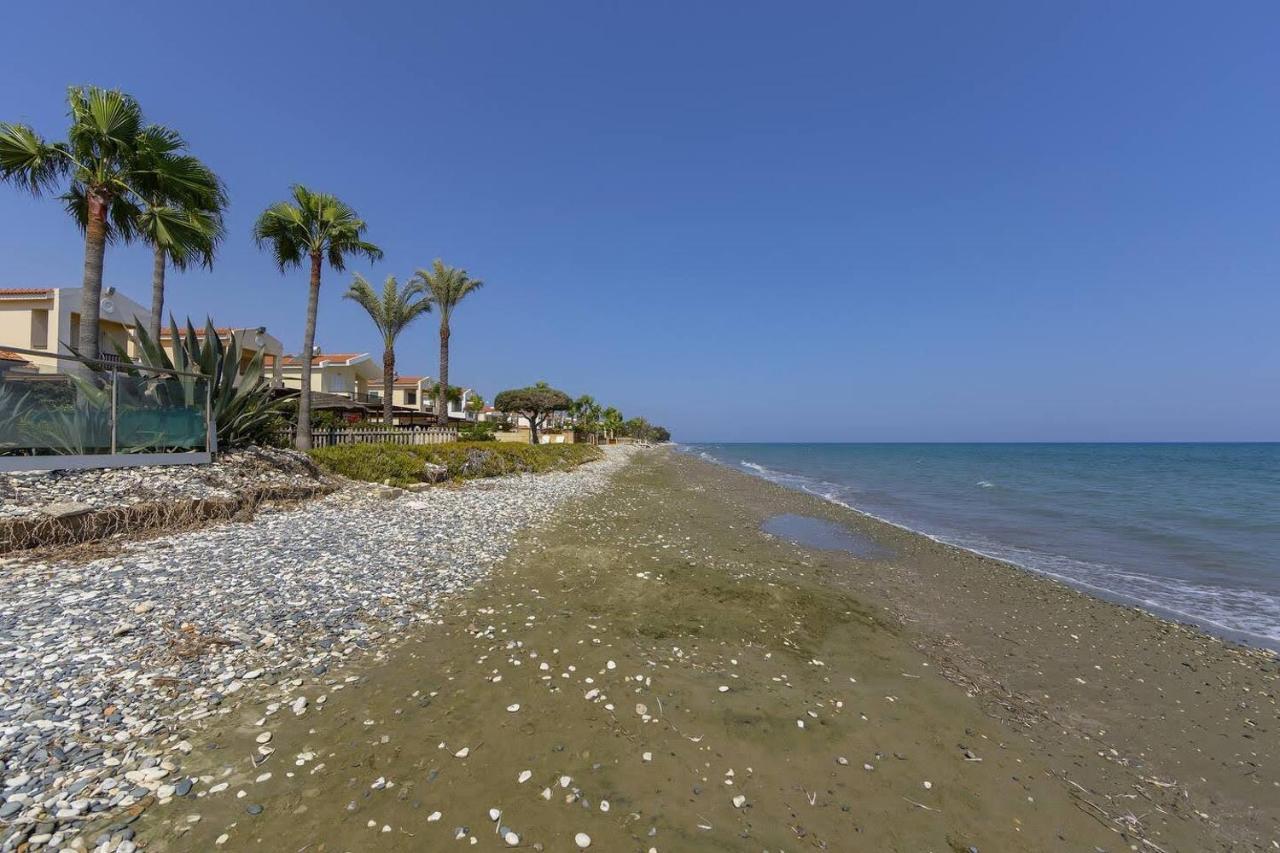Beachfront Villa Carpe Diem Kiti Buitenkant foto
