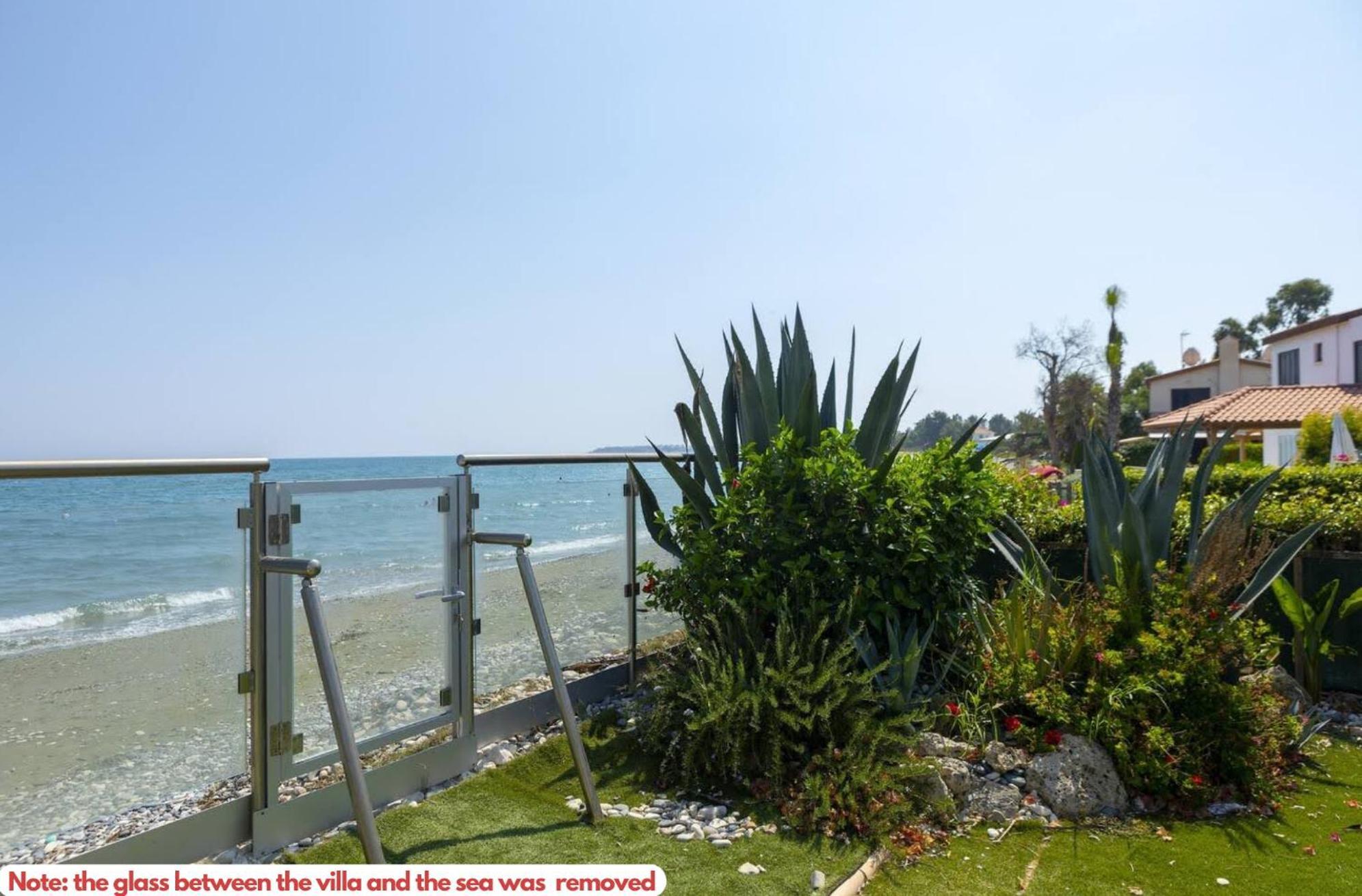 Beachfront Villa Carpe Diem Kiti Buitenkant foto